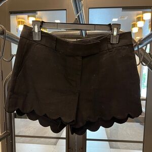 BEAUTIFUL J. CREW SHORTS WITH SCALLOPED EDGE SIZE 6